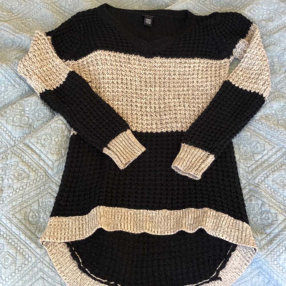 Rue21 Knit sweater
